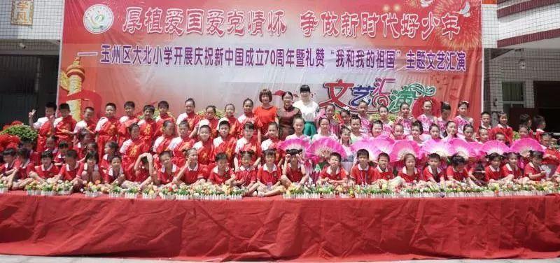 《陈乔恩:从绯闻漩涡到幸福港湾,华丽转身》